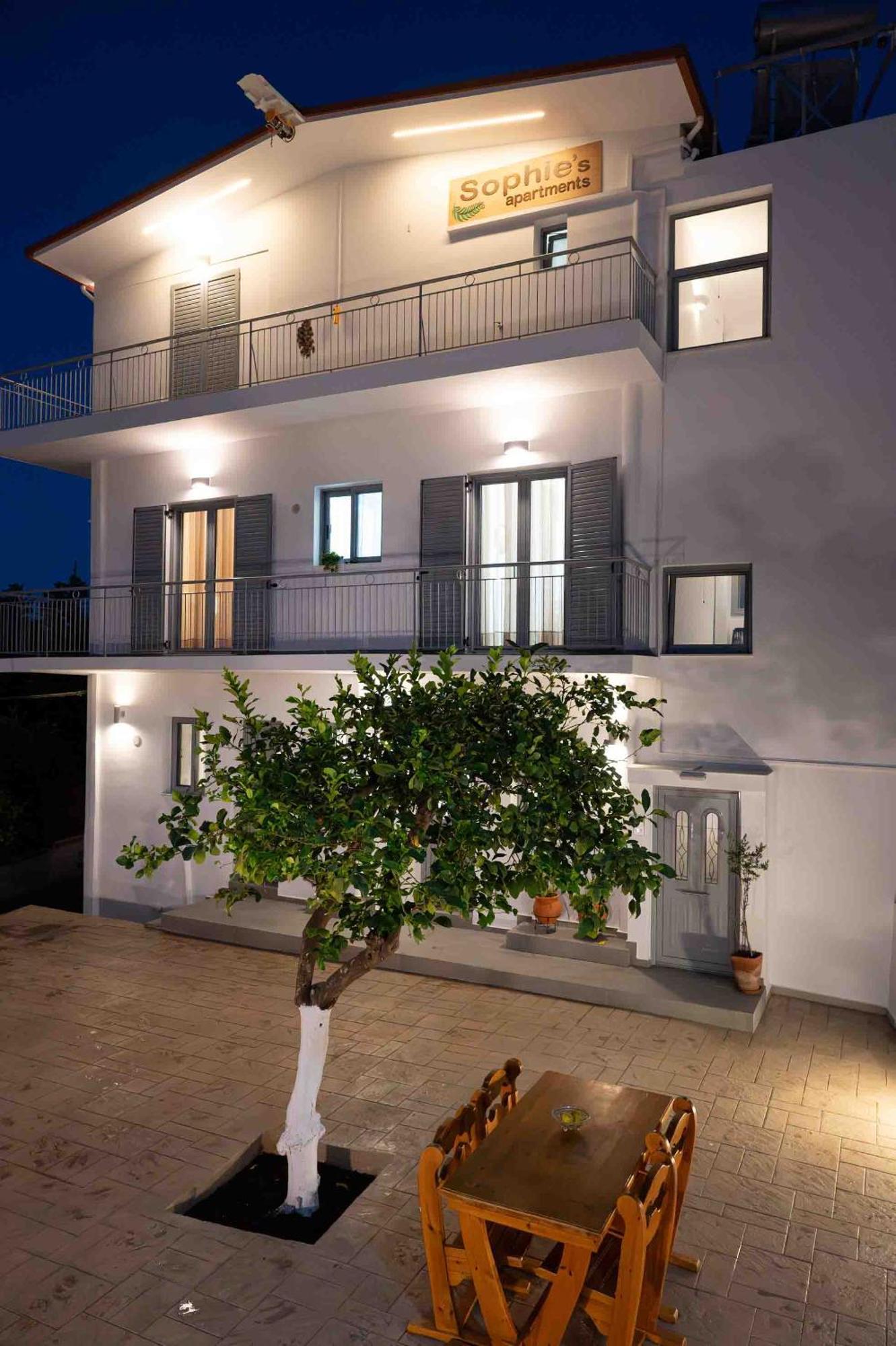 Sophie'S Apartments 3&4 Poros Town エクステリア 写真