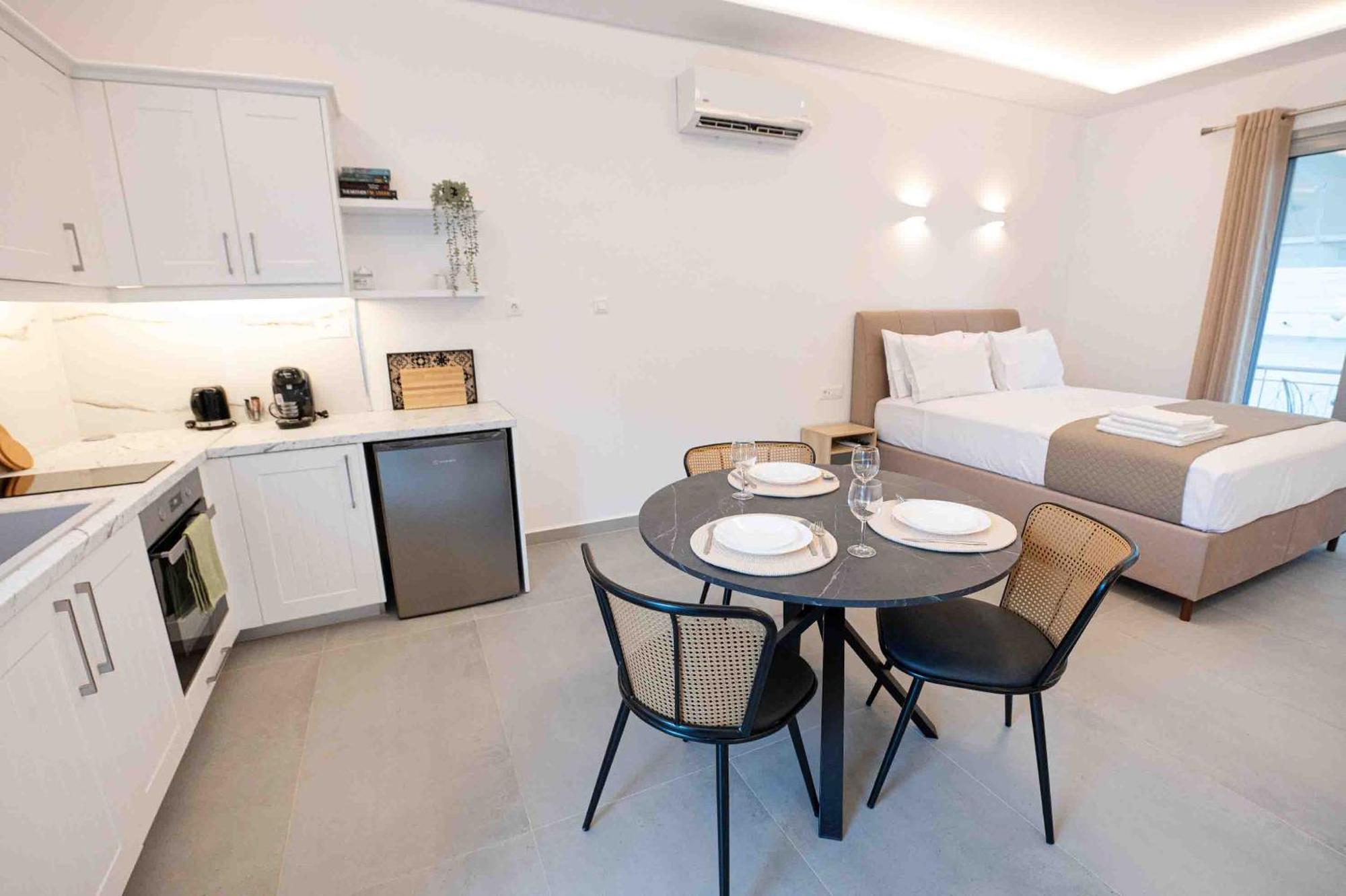 Sophie'S Apartments 3&4 Poros Town エクステリア 写真
